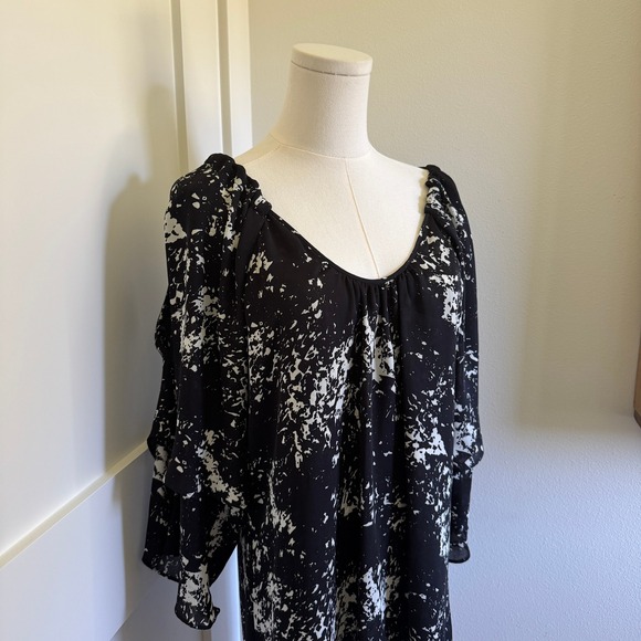 Parker Women's Dress Small Black White Print Ruched Cold‎ Shoulder Short Mini - Picture 5 of 7